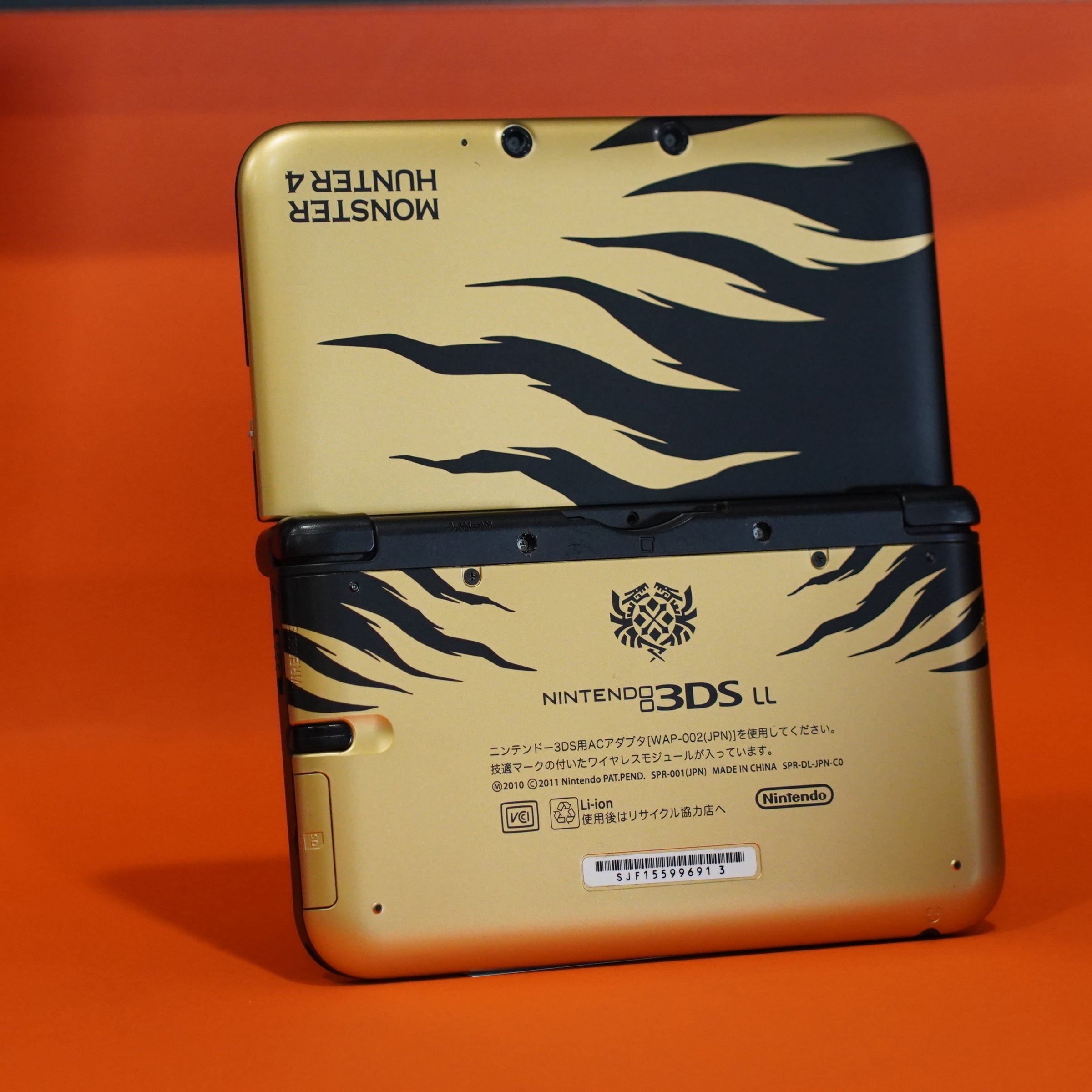 Nintendo 3DS XL Monster Hunter 4 Rajang Gold with box | Raretro 