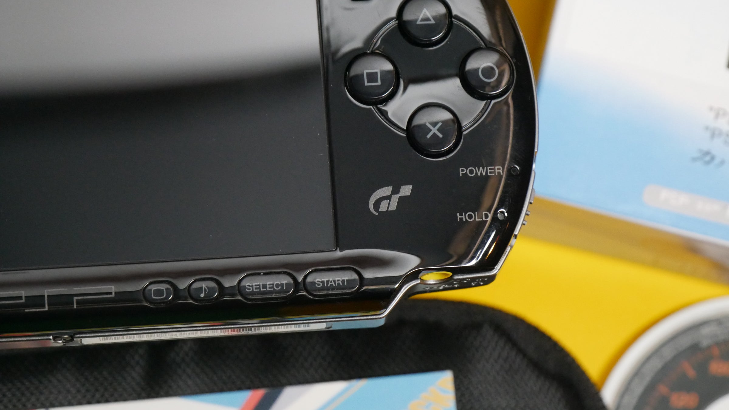 Sony PSP 3000 Limited Edition Gran Turismo Racing Pack with Sony PSP 3000 Limited Edition Gran Turismo Racing Pack with