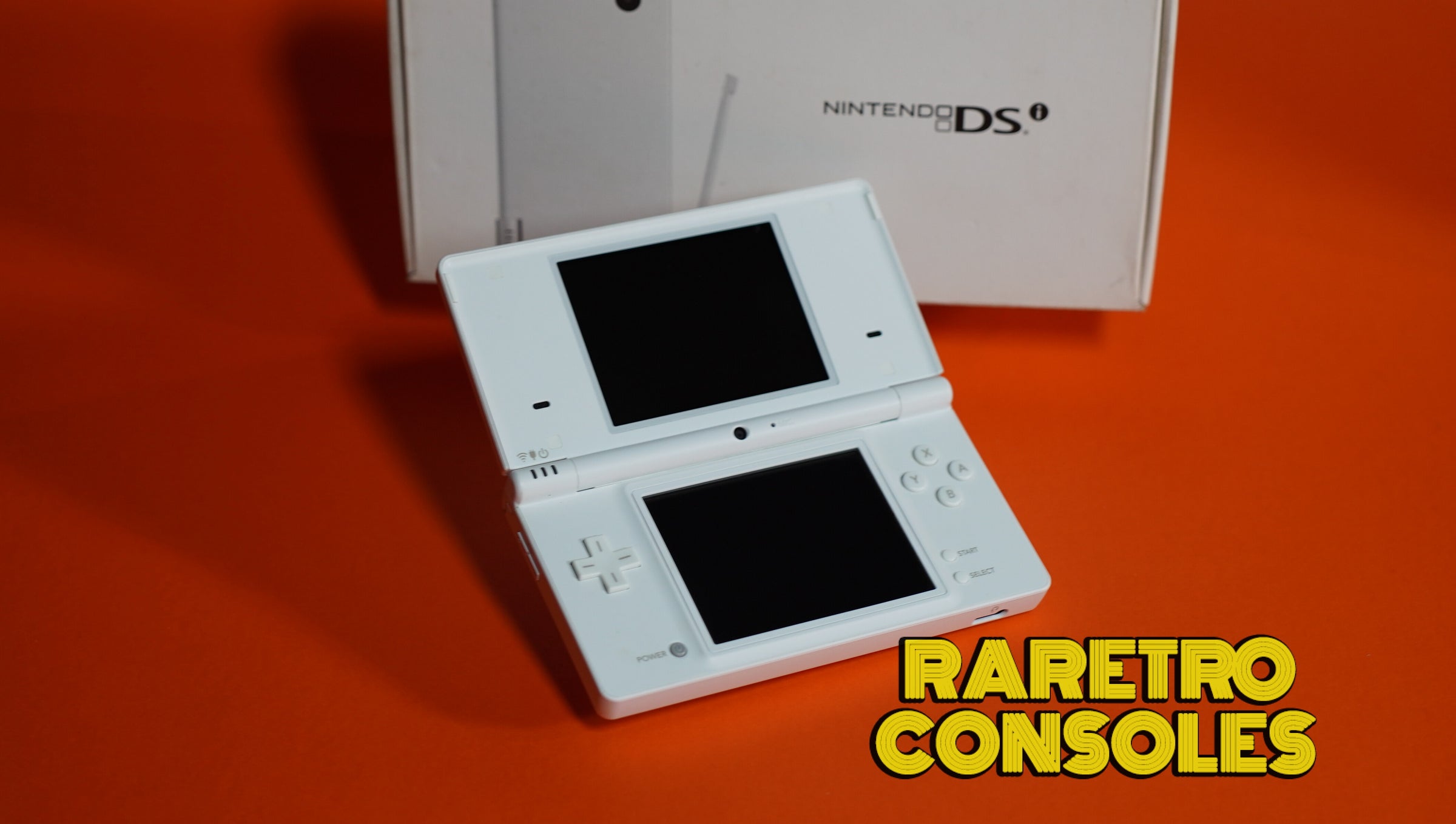 Nintendo DSi in White with Box | Raretro Consoles