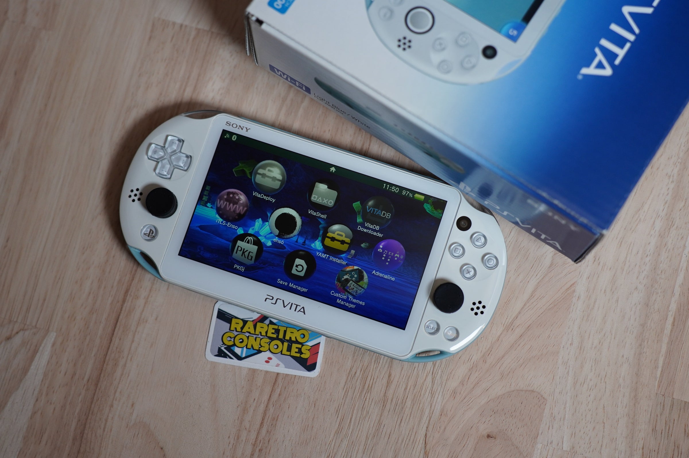 SONY - PlayStationvita ライトブルー Sony PlayStation Vita Slim 2000 in Light Blue with Box