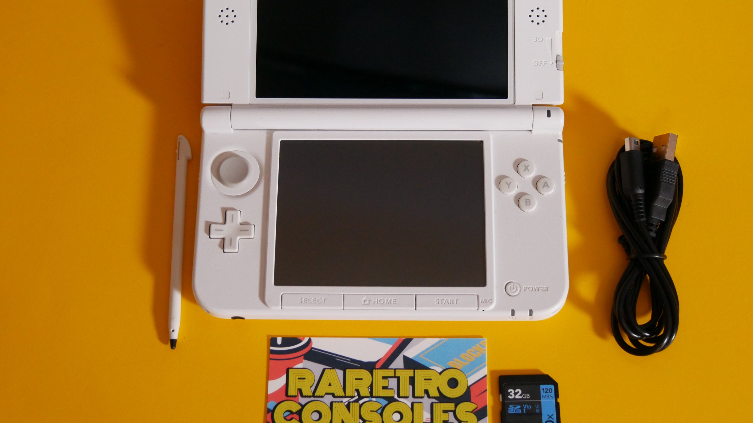 Nintendo 3DS XL Mario Red x White Edition | Raretro Consoles