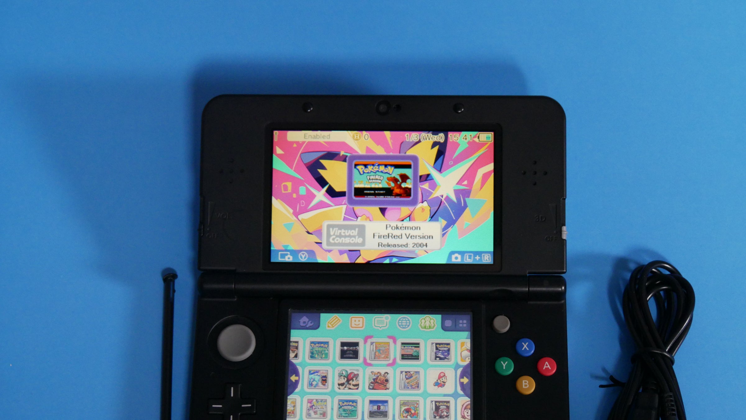 New Nintendo 3DS with No. 053 Boo Clouds Plates | Raretro Consoles