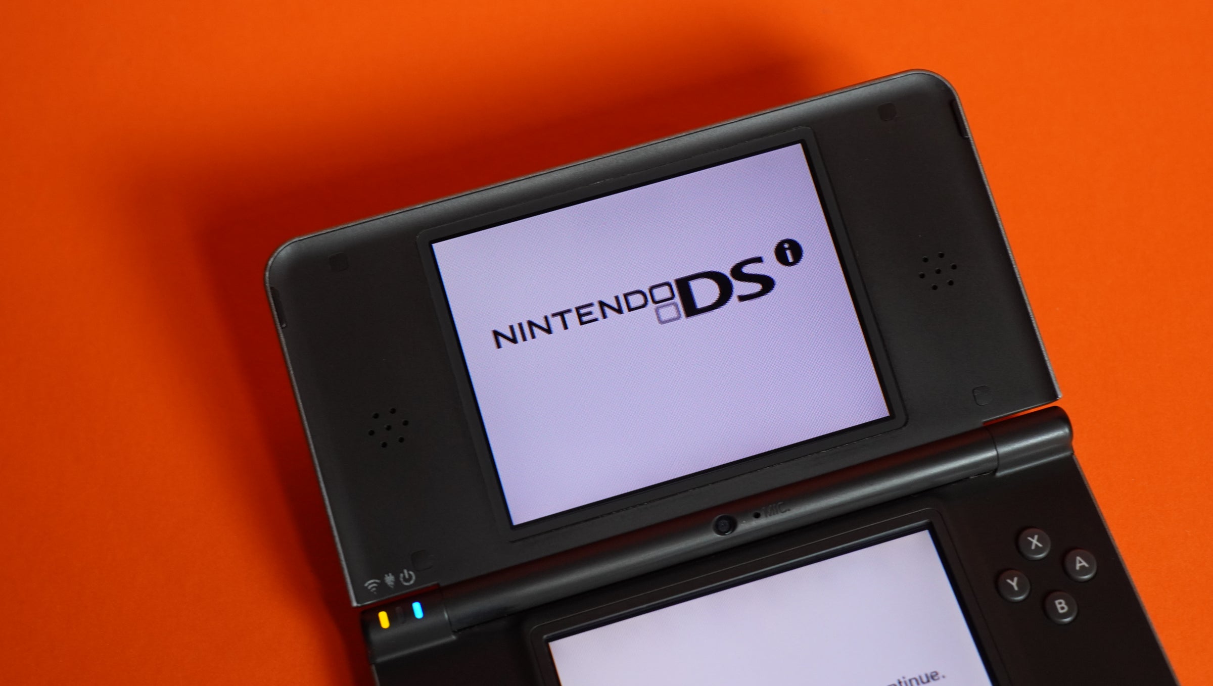 Bronze Nintendo DSi XL | Raretro Consoles