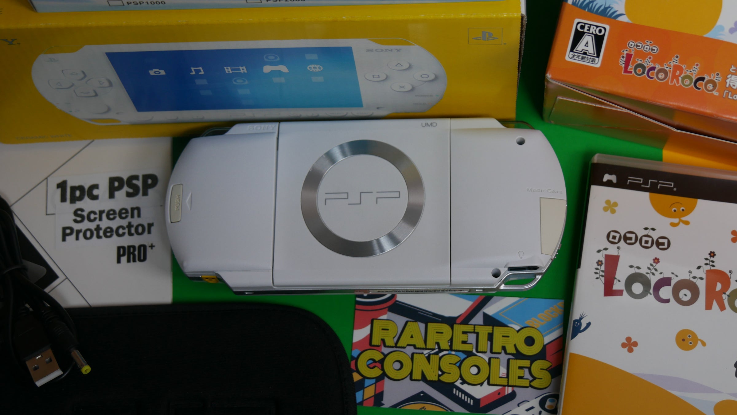 Sony PSP 1000 LocoRoco Bundle in Artic White With Box | Raretro