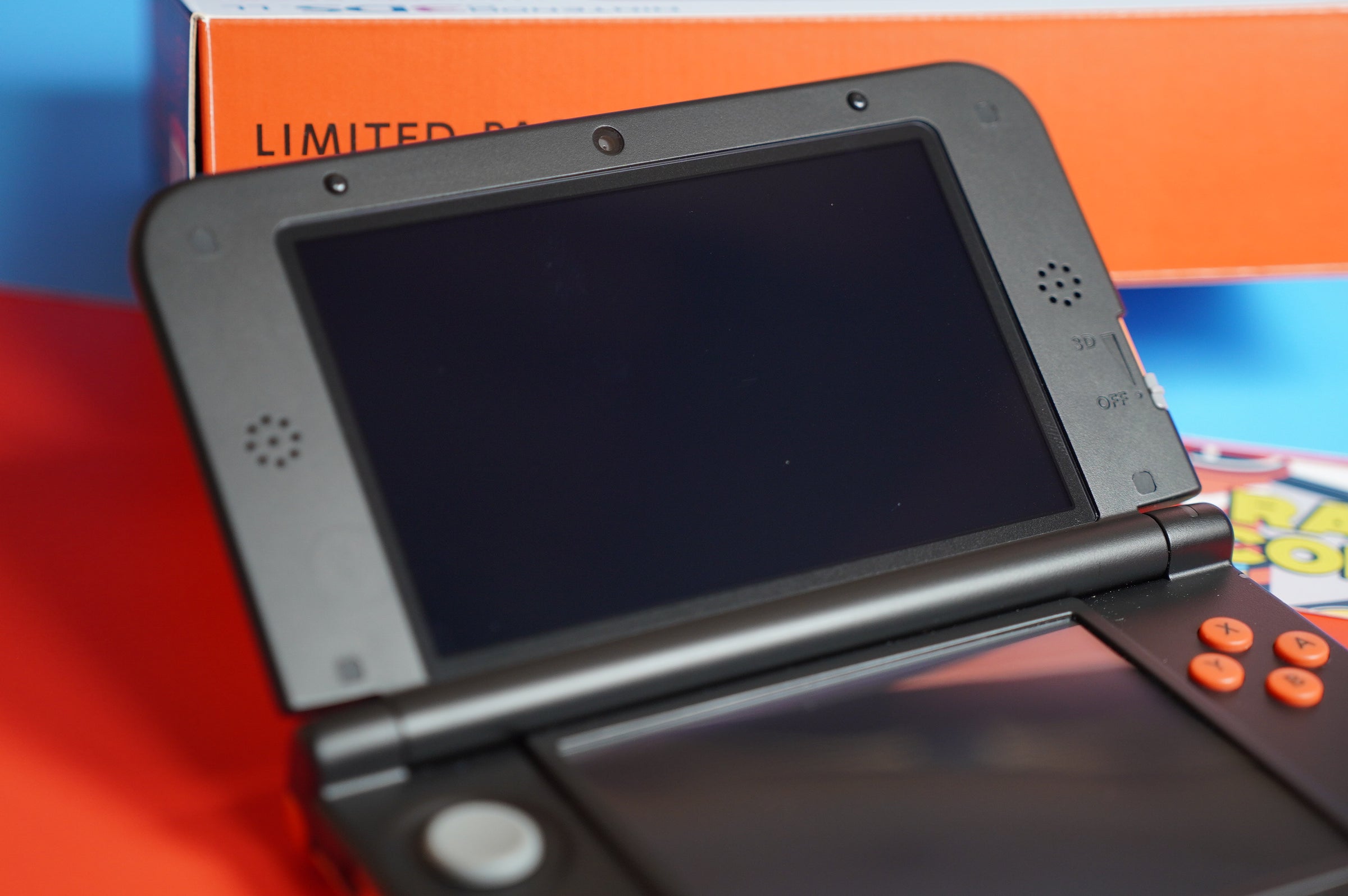 Orange Nintendo 3DS XL with Box | Raretro Consoles