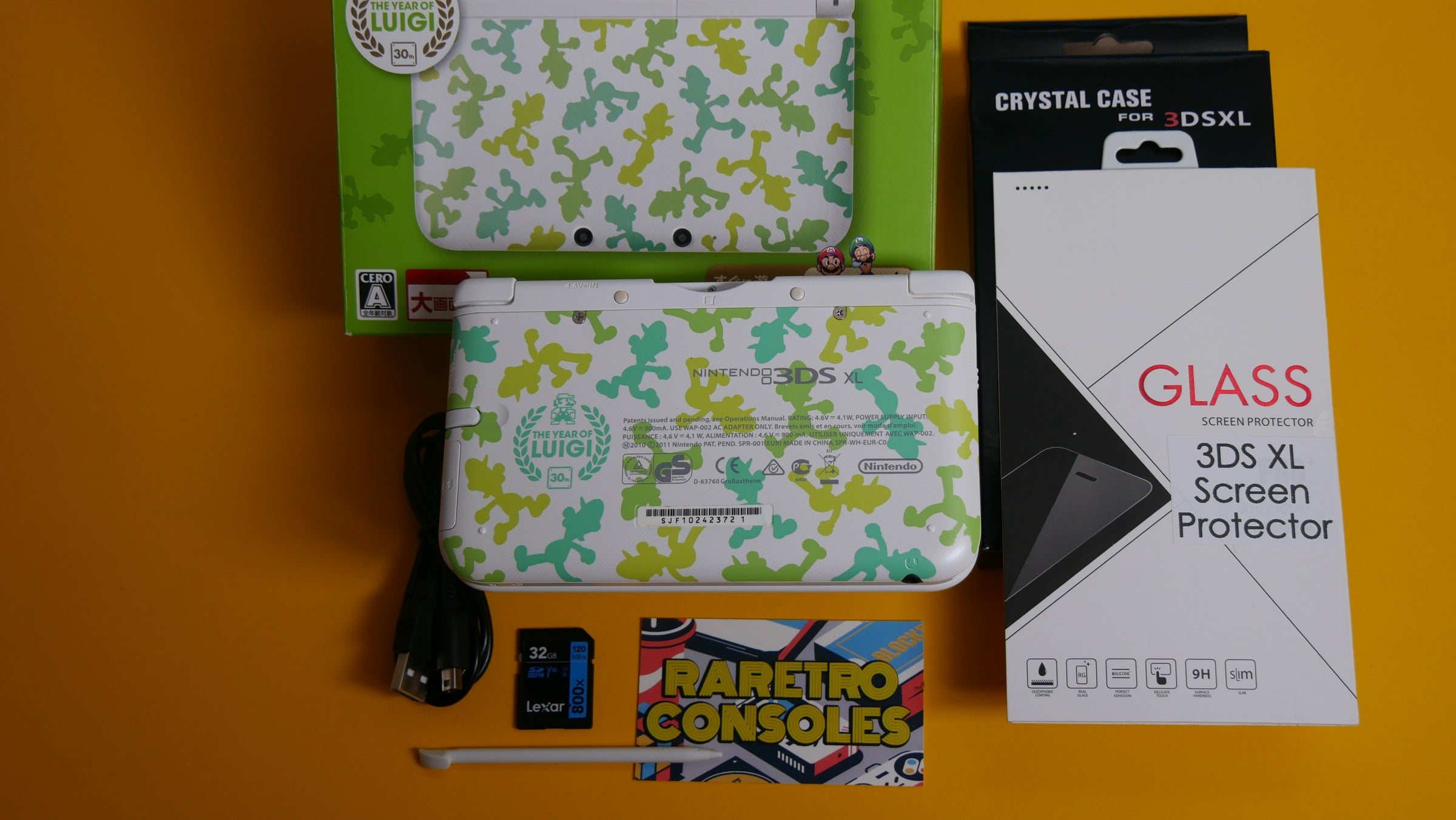 Nintendo 3DS XL Luigi 30 Year Anniversary 'Year of Luigi