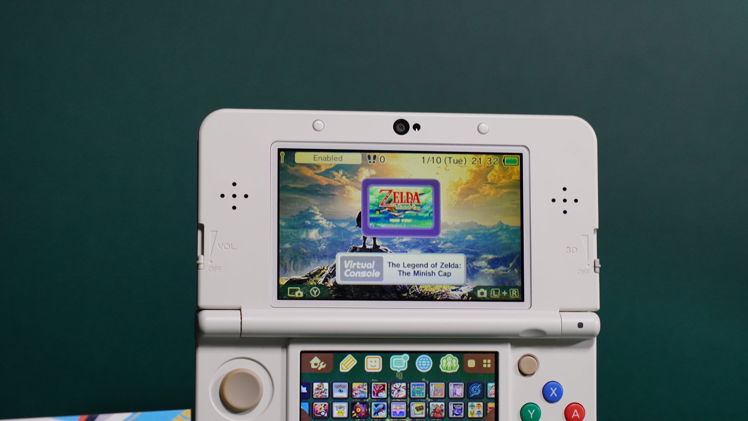 New Nintendo 3DS with Custom Legend of Zelda Plates | Raretro Consoles