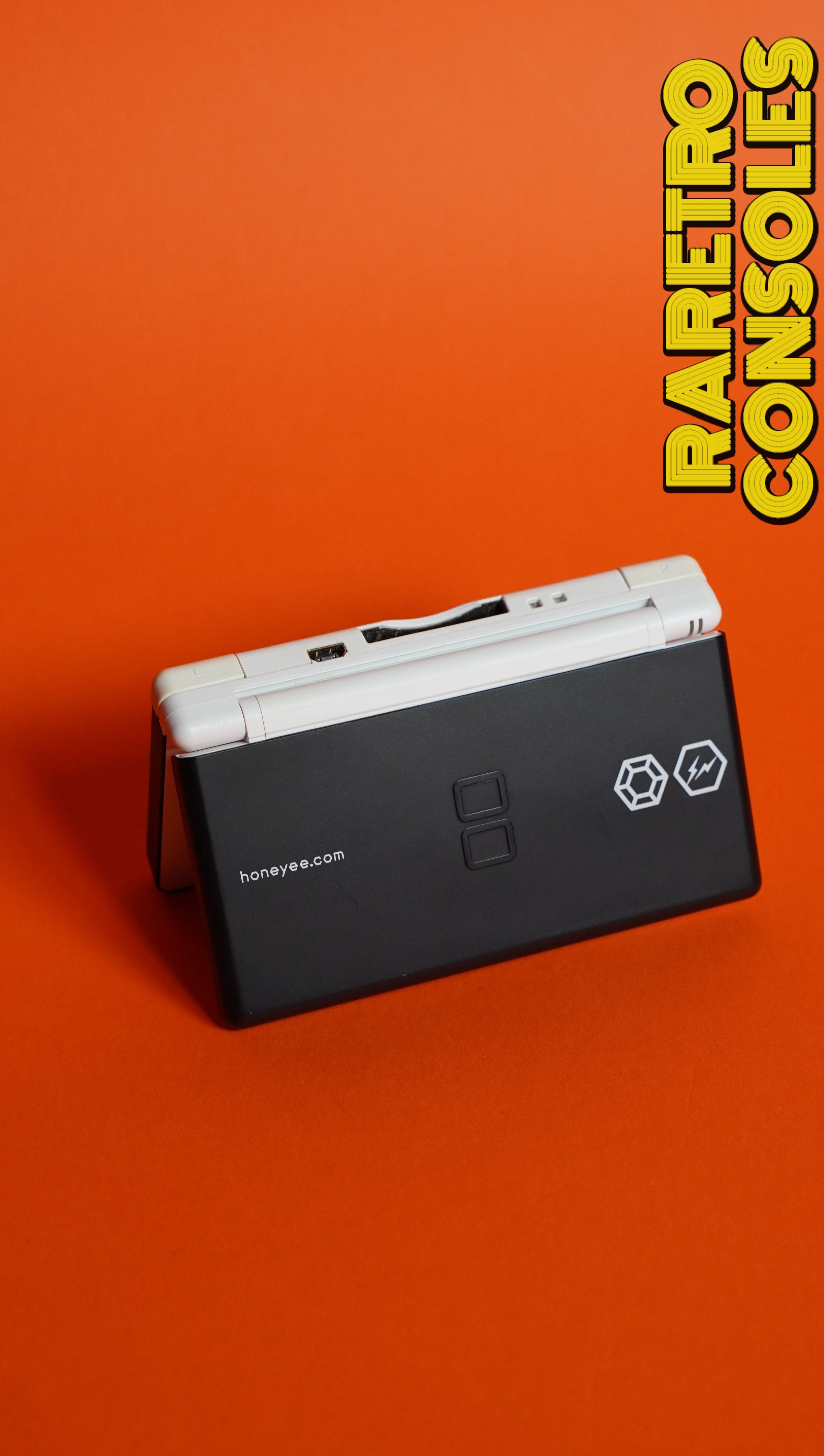 Honeyee.com Limited Edition Nintendo DS Lite | Raretro Consoles