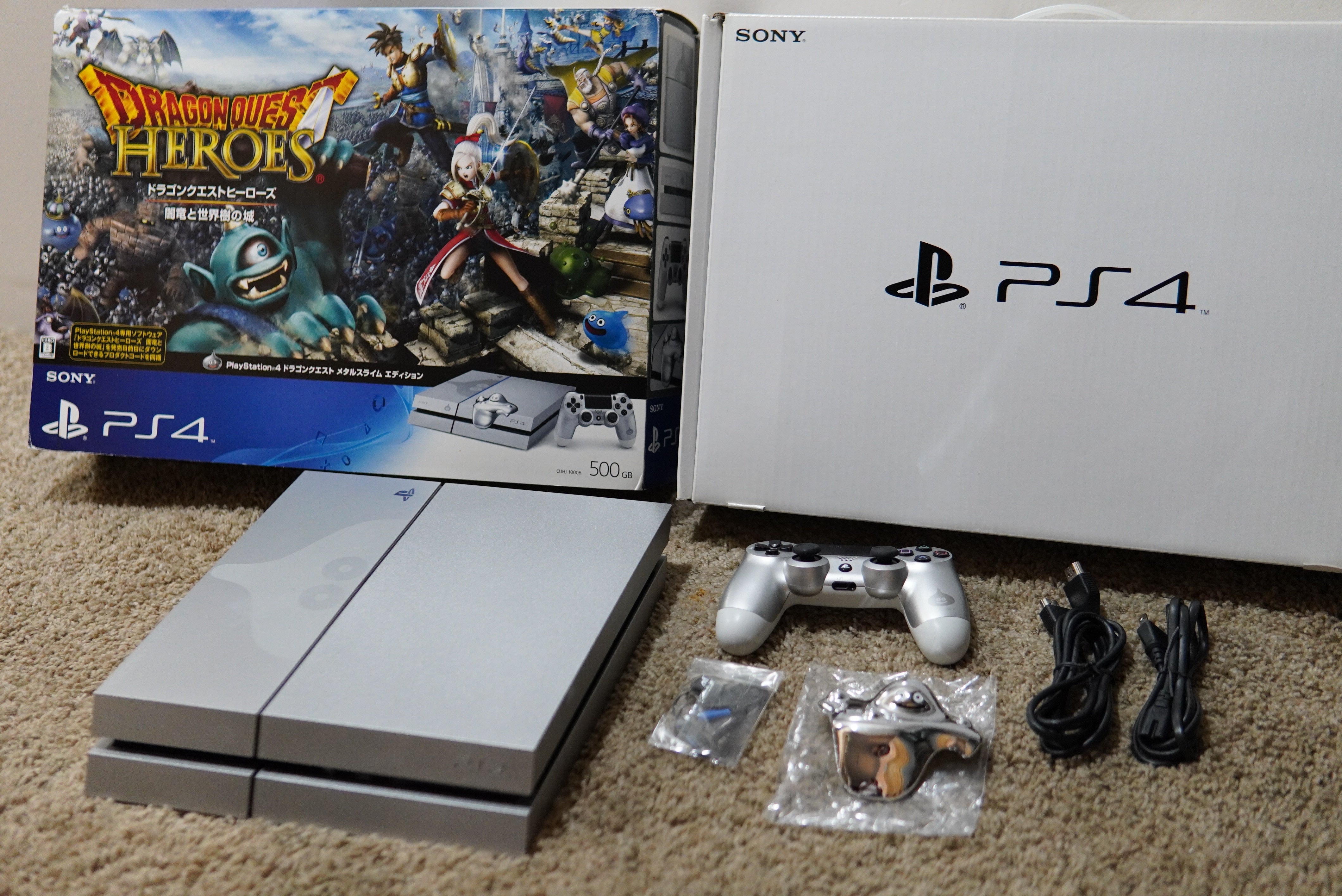 Sony PlayStation 4 Console Dragon Quest Metal Slime Edition With