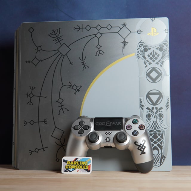 Sony PlayStation 4 God of War Limited Edition Pro 1TB