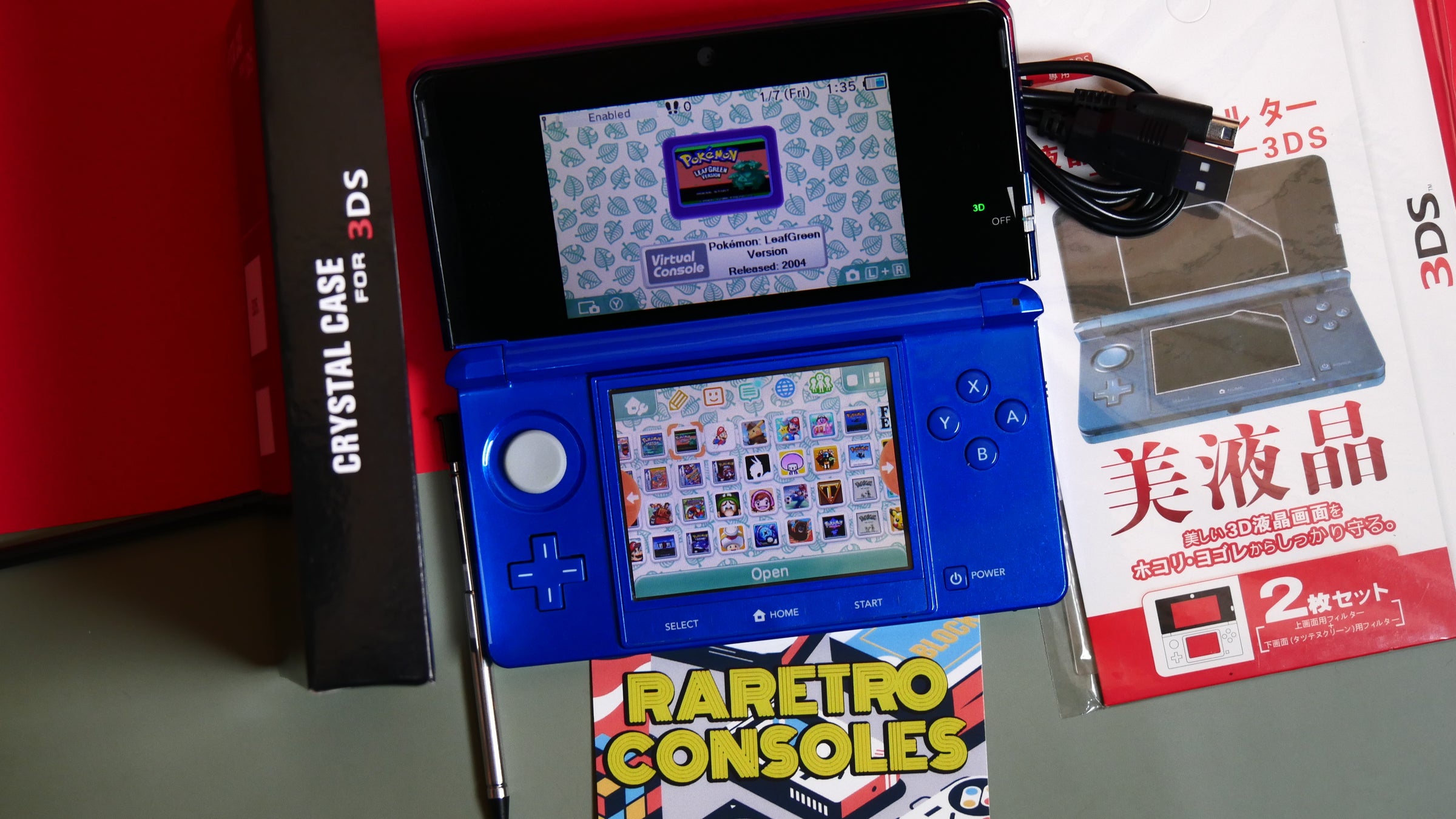 Nintendo 3DS in Cobalt Blue with box | Raretro Consoles