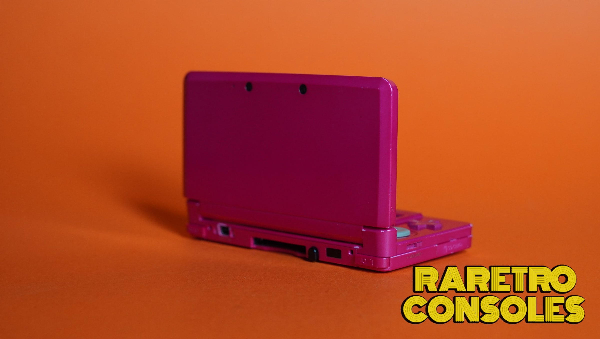 Gloss Pink Nintendo 3DS (Hot Pink) | Raretro Consoles