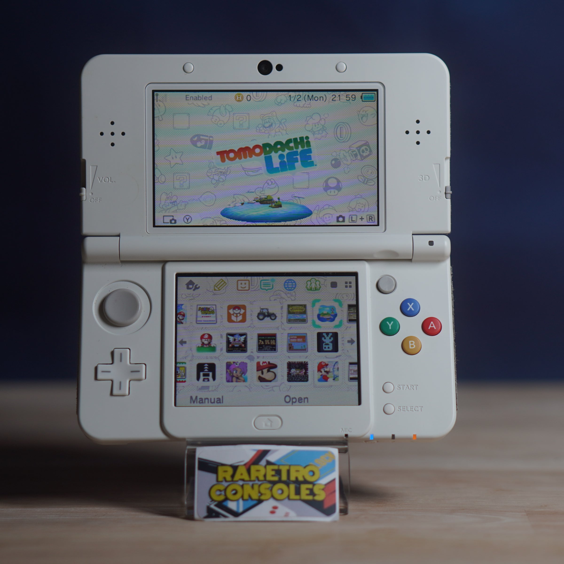 New Nintendo 3DS with No. 012 Mario World Felt Plates | Raretro