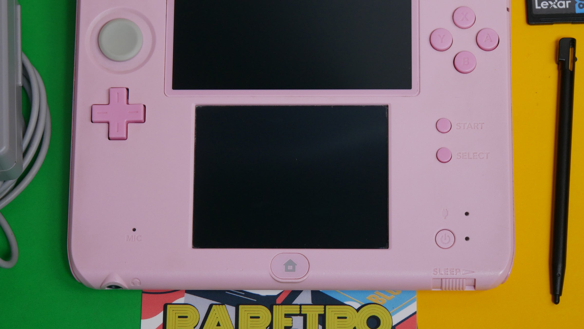 Nintendo 2DS in Light Pink with Box Japanese Exclusive | Raretro