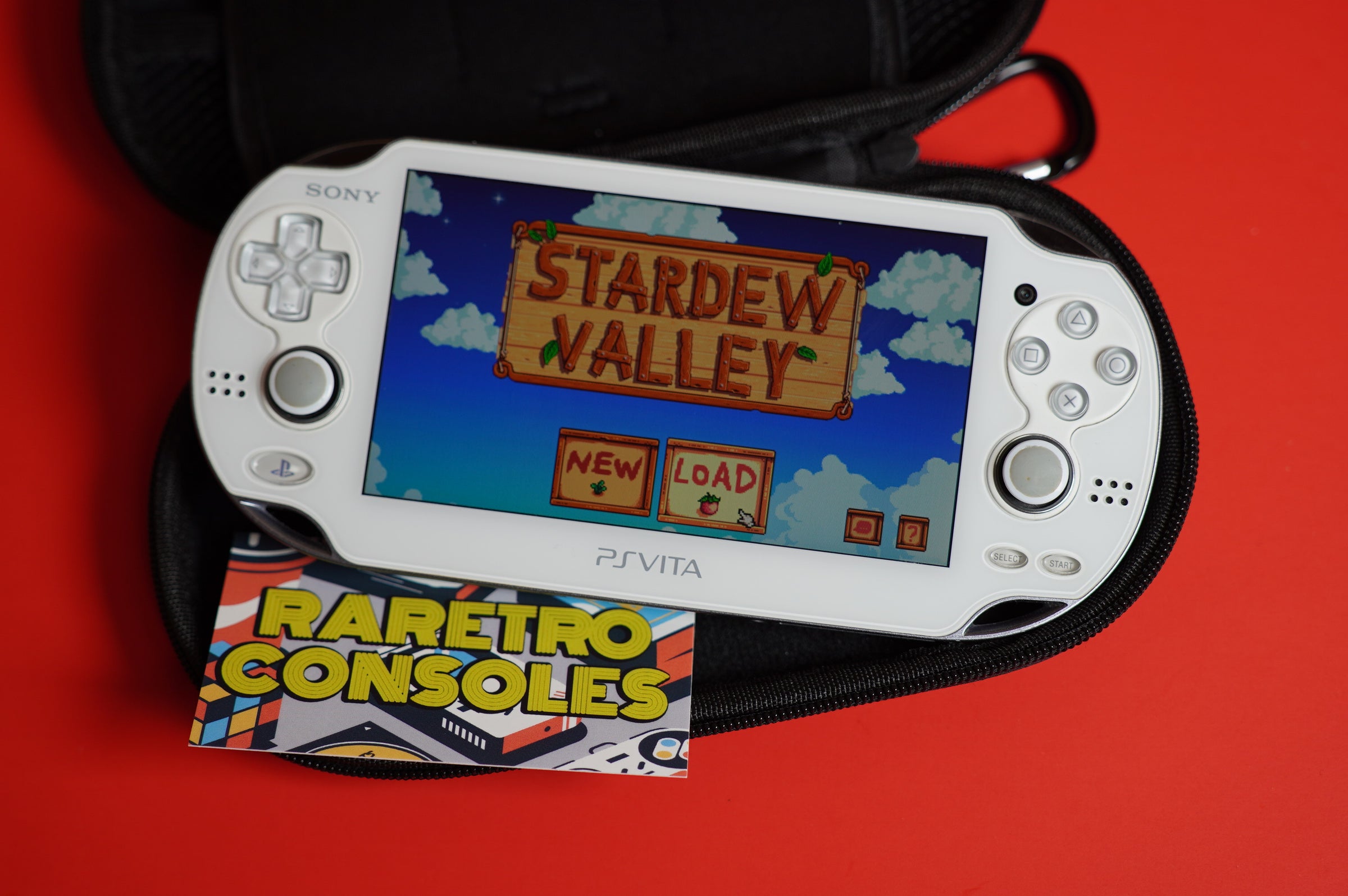Pearl White Sony PlayStation Vita OLED 1000 | Raretro Consoles