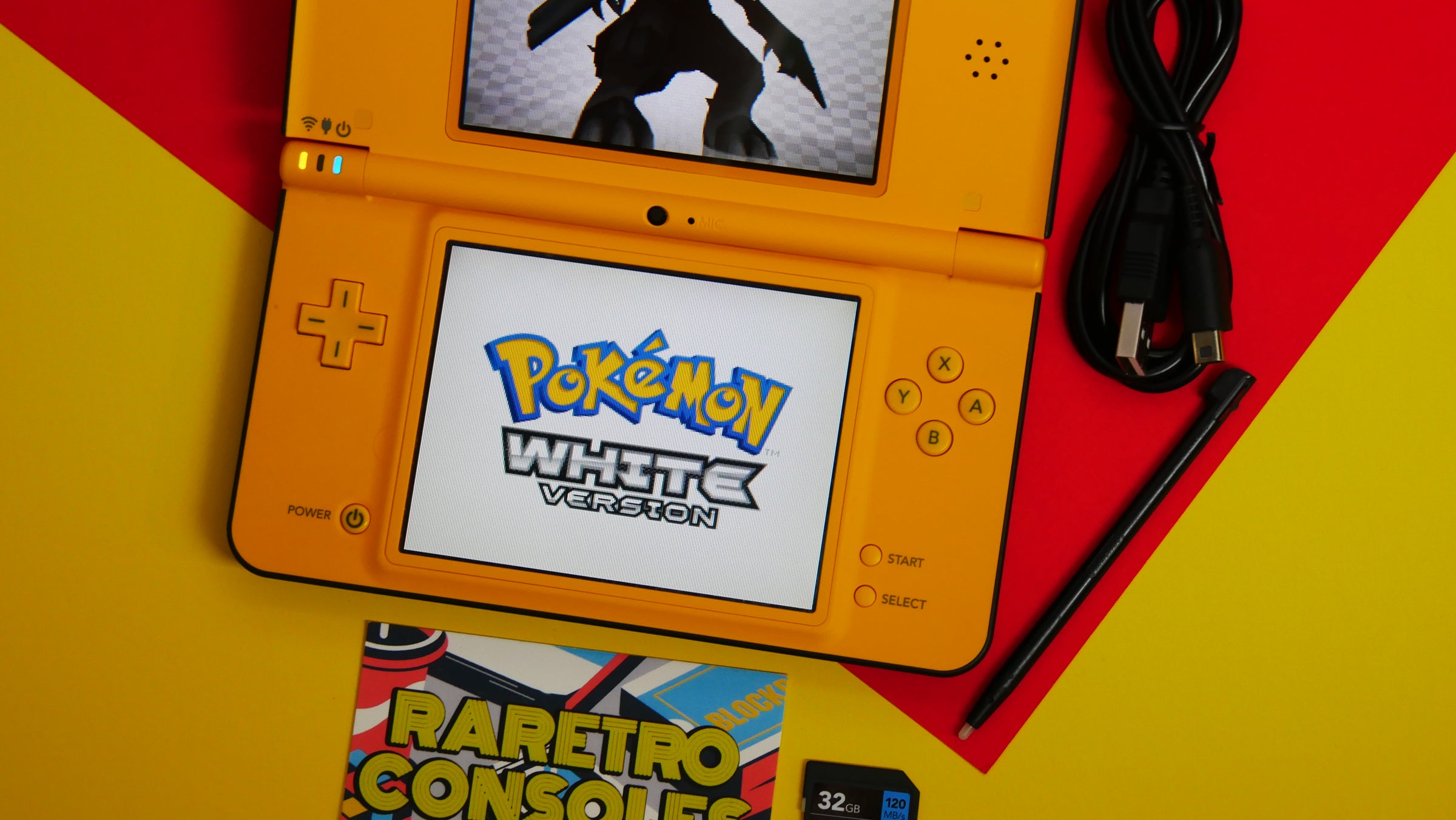 Sun Yellow Nintendo DSi XL | Raretro Consoles