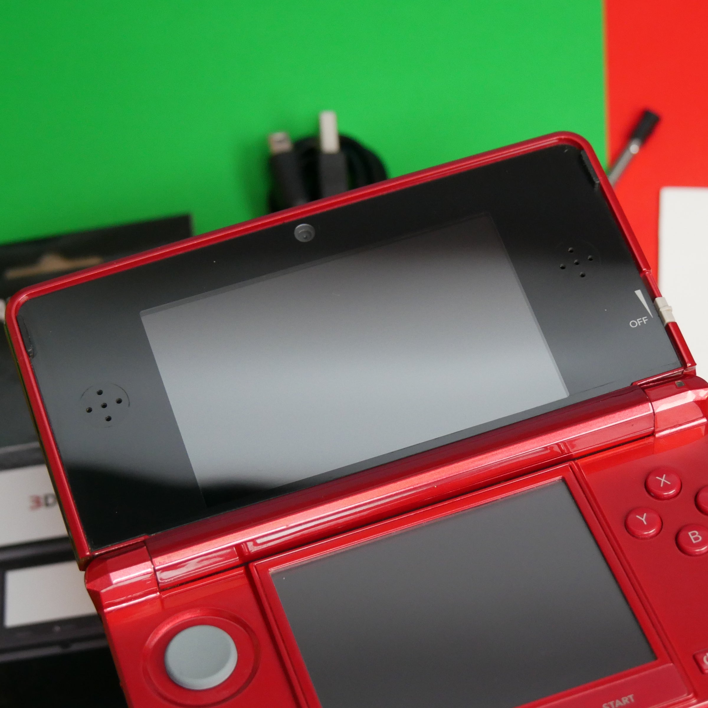 Metallic Red Nintendo 3DS | Raretro Consoles