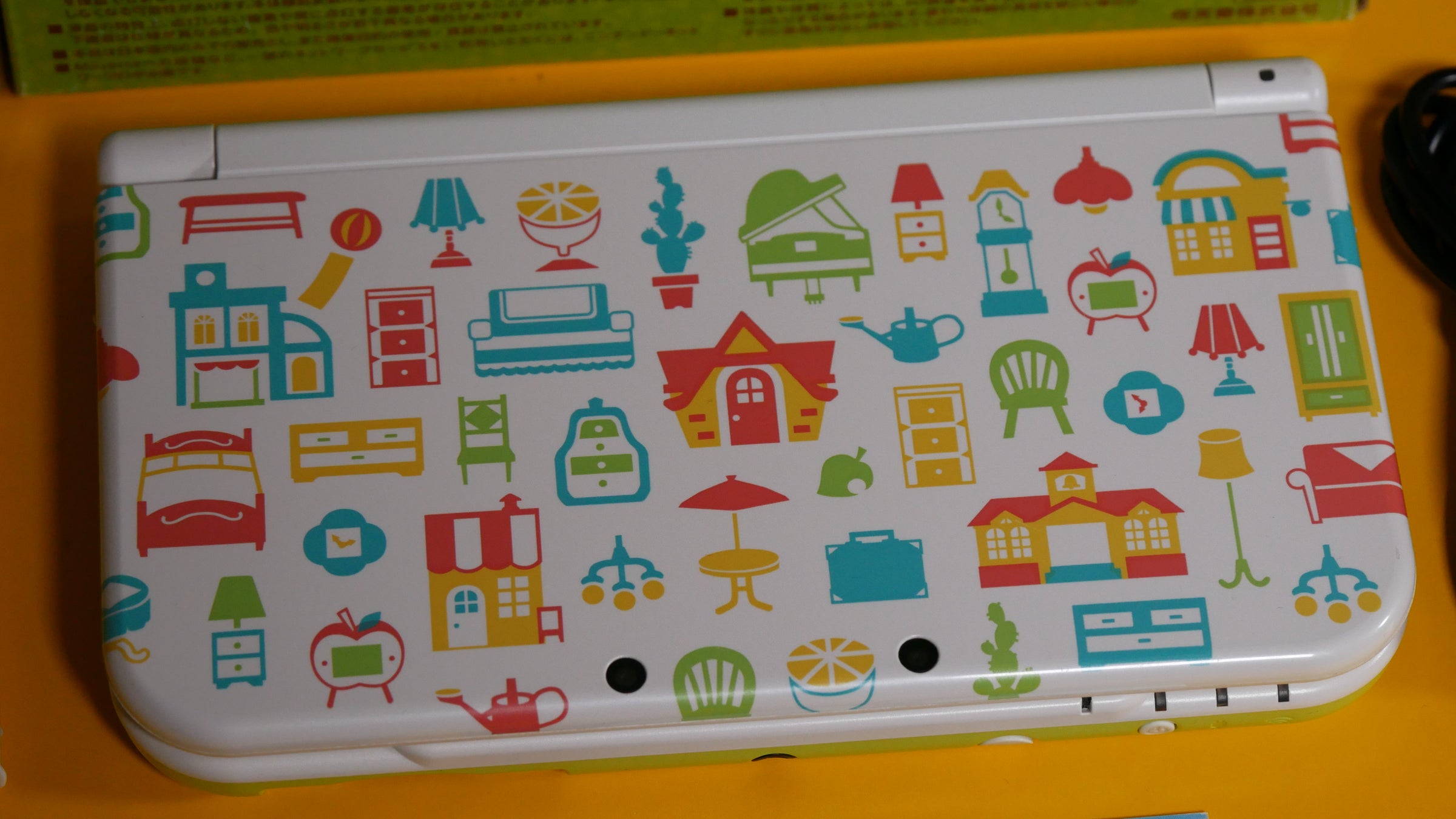 Dual IPS New Nintendo 3DS XL Animal Crossing Happy Home
