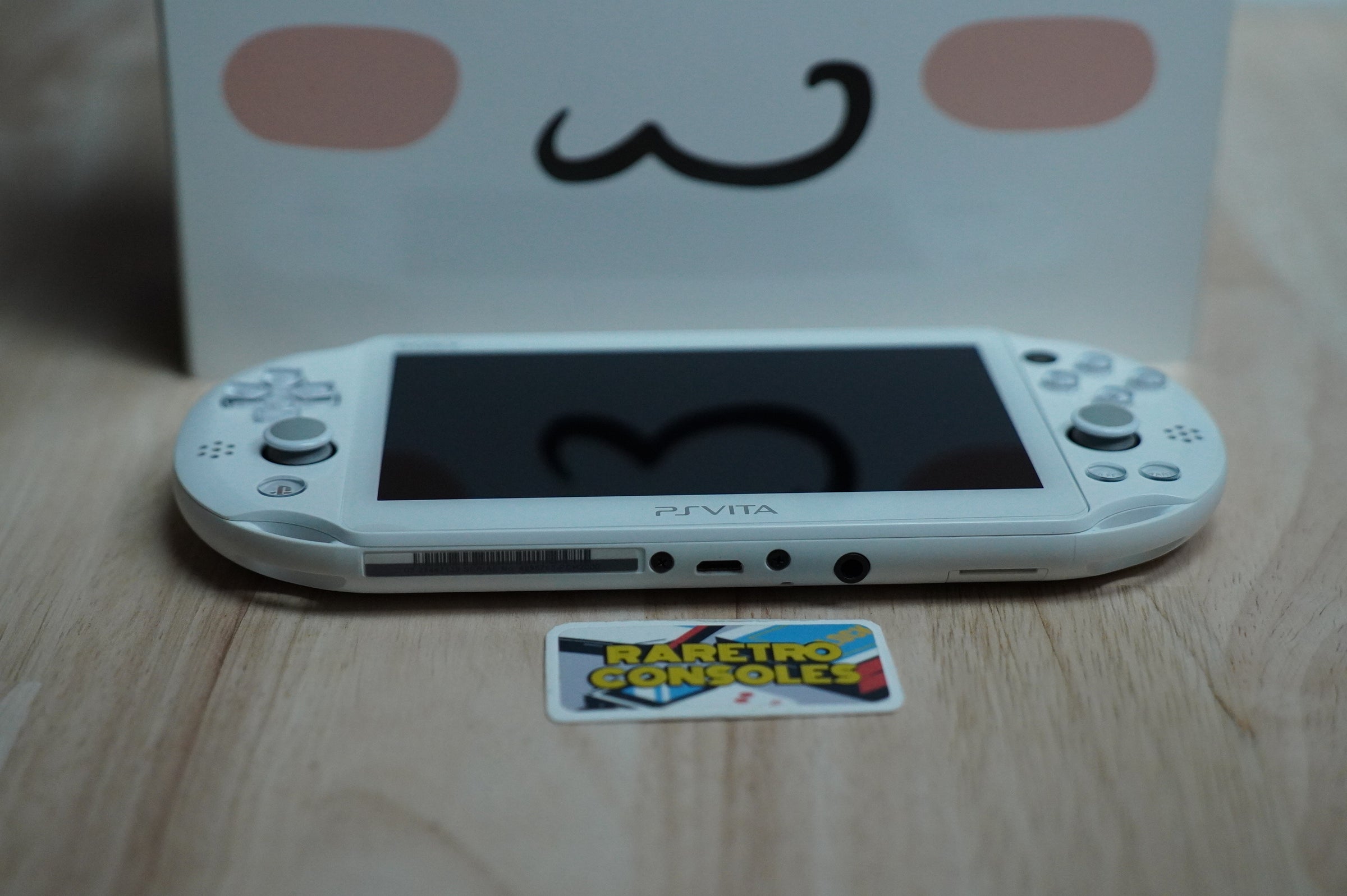 Playstation Vita 2000 Doko Demo Issyo White Console With Box