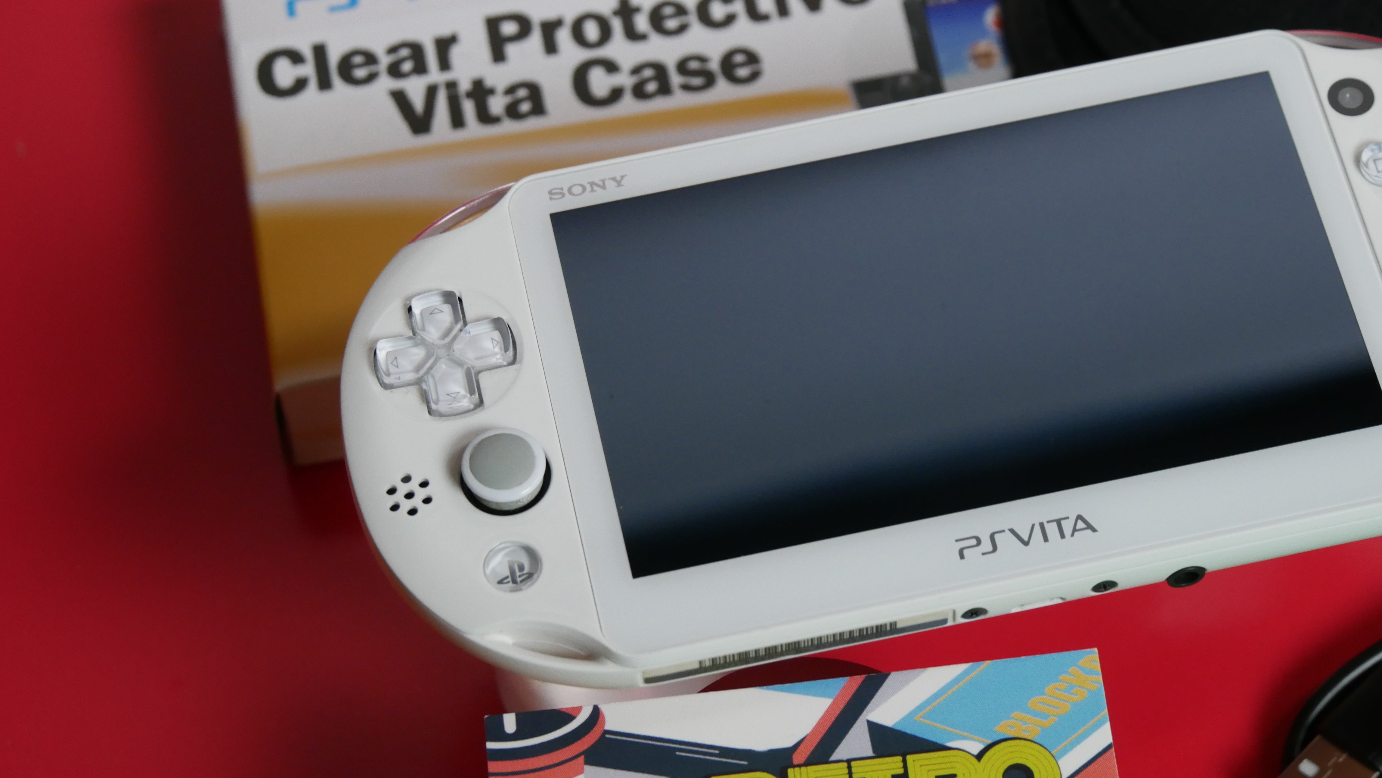PlayStation Vita - Playstation Vita PCH2000 ガンダムブレイカーエディション PS Vita PlayStation Vita New Slim Model - PCH-2000 [Gundam