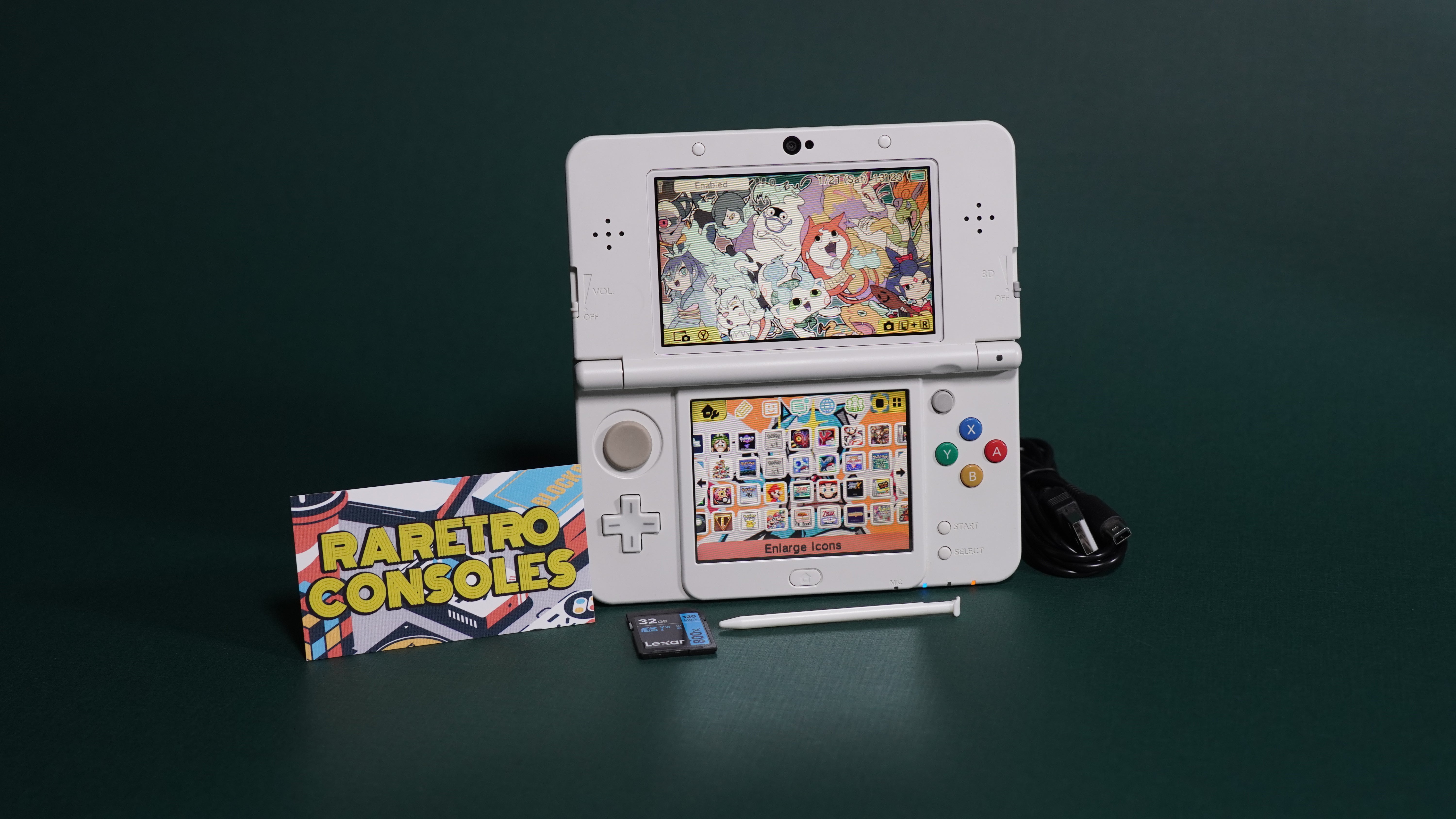 New Nintendo 3DS with No. 054 - Yo-Kai Watch Jibanyan Plates