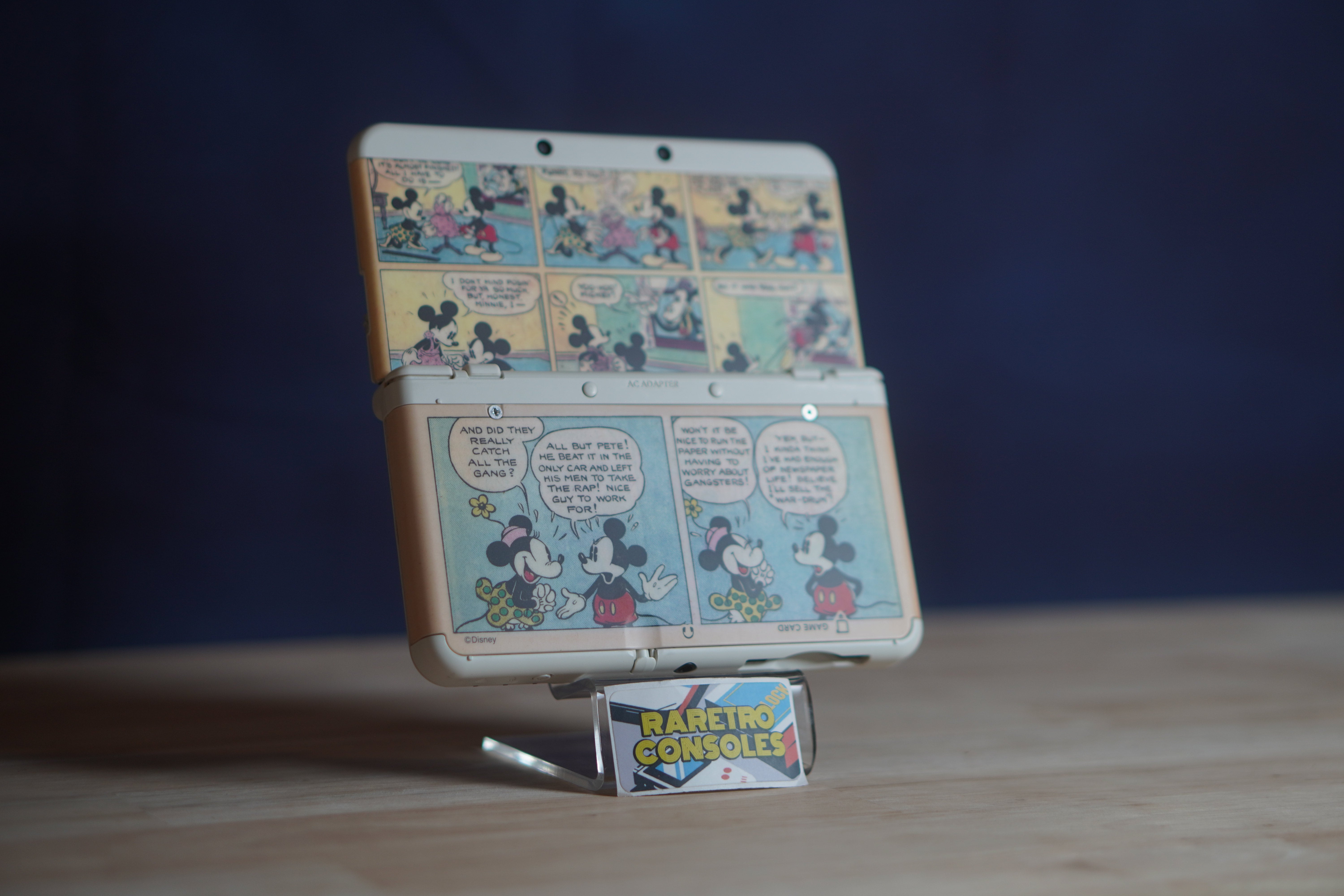 New Nintendo 3DS ミッキーマウスデザイン （New Nintendo 3DS With No 