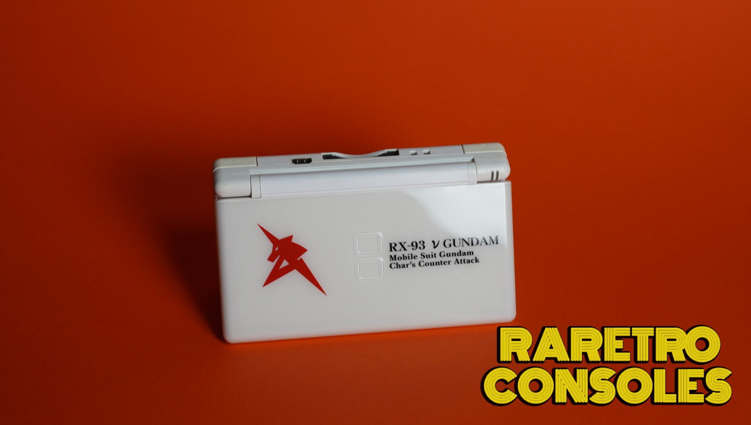 Nintendo DS Lite RX-93v Gundam Limited Edition | Raretro Consoles