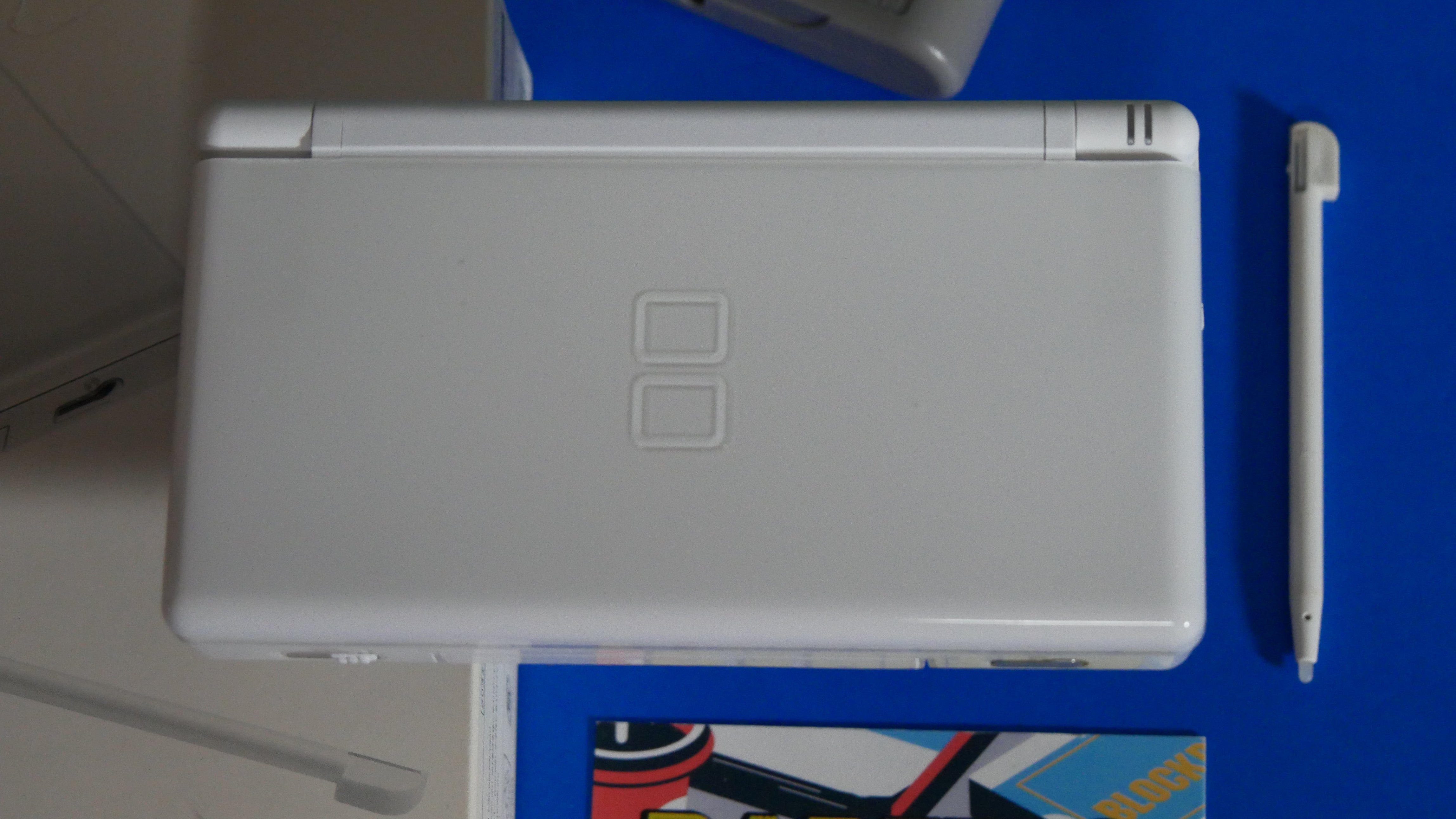 Genuine Nintendo DS Lite Metallic Rose Handheld System +