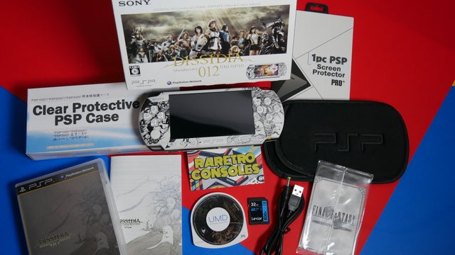 PSP 3000 Final Fantasy Dissidia 012 Duodecim Chaos & Cosmos
