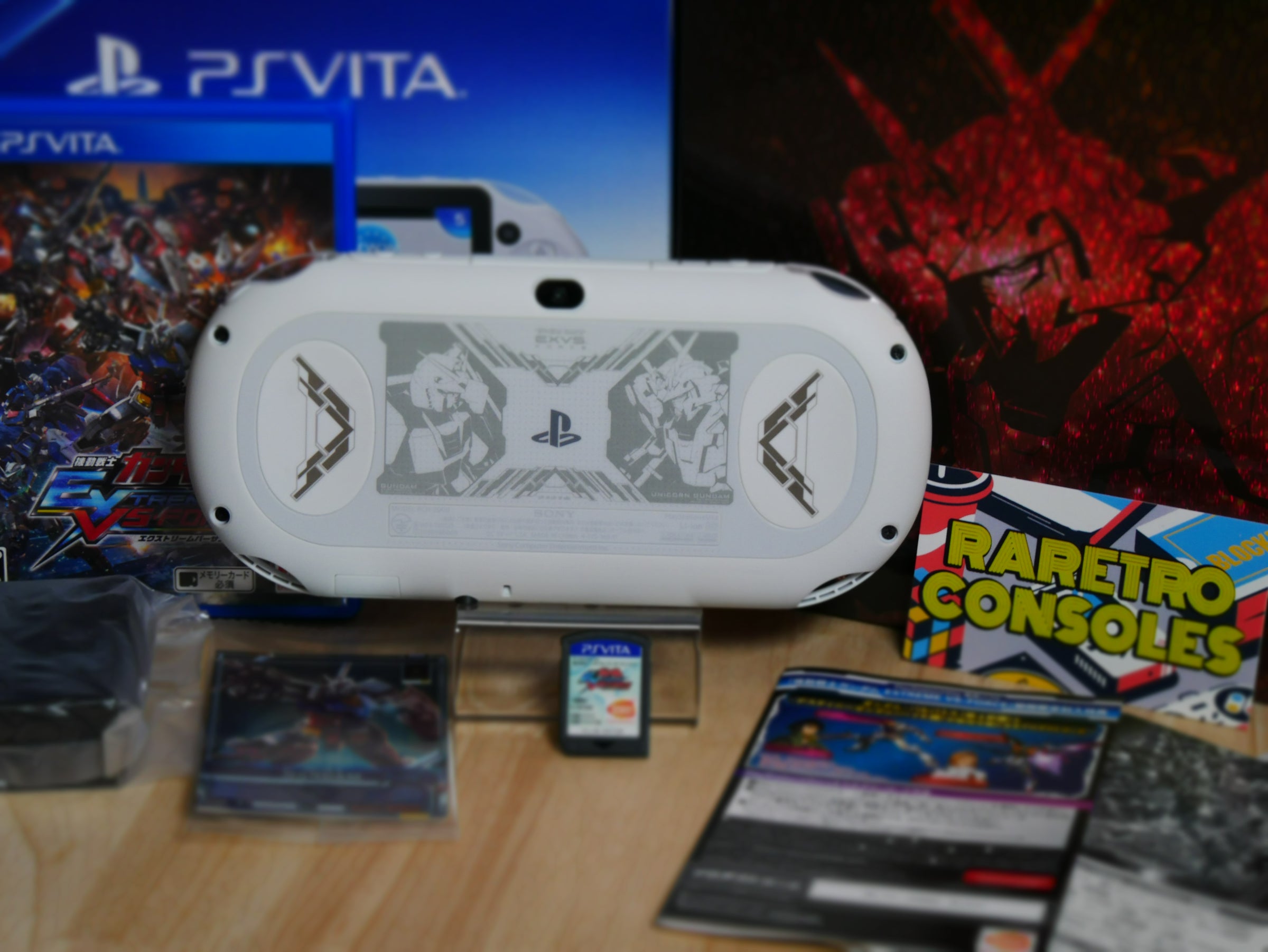 PlayStation Vita - ps Vita 本体 ゴットイーター ガンダム カセット付き Amazon | PlayStation Vita × GOD EATER 2 Fenrir Edition (PCHJ