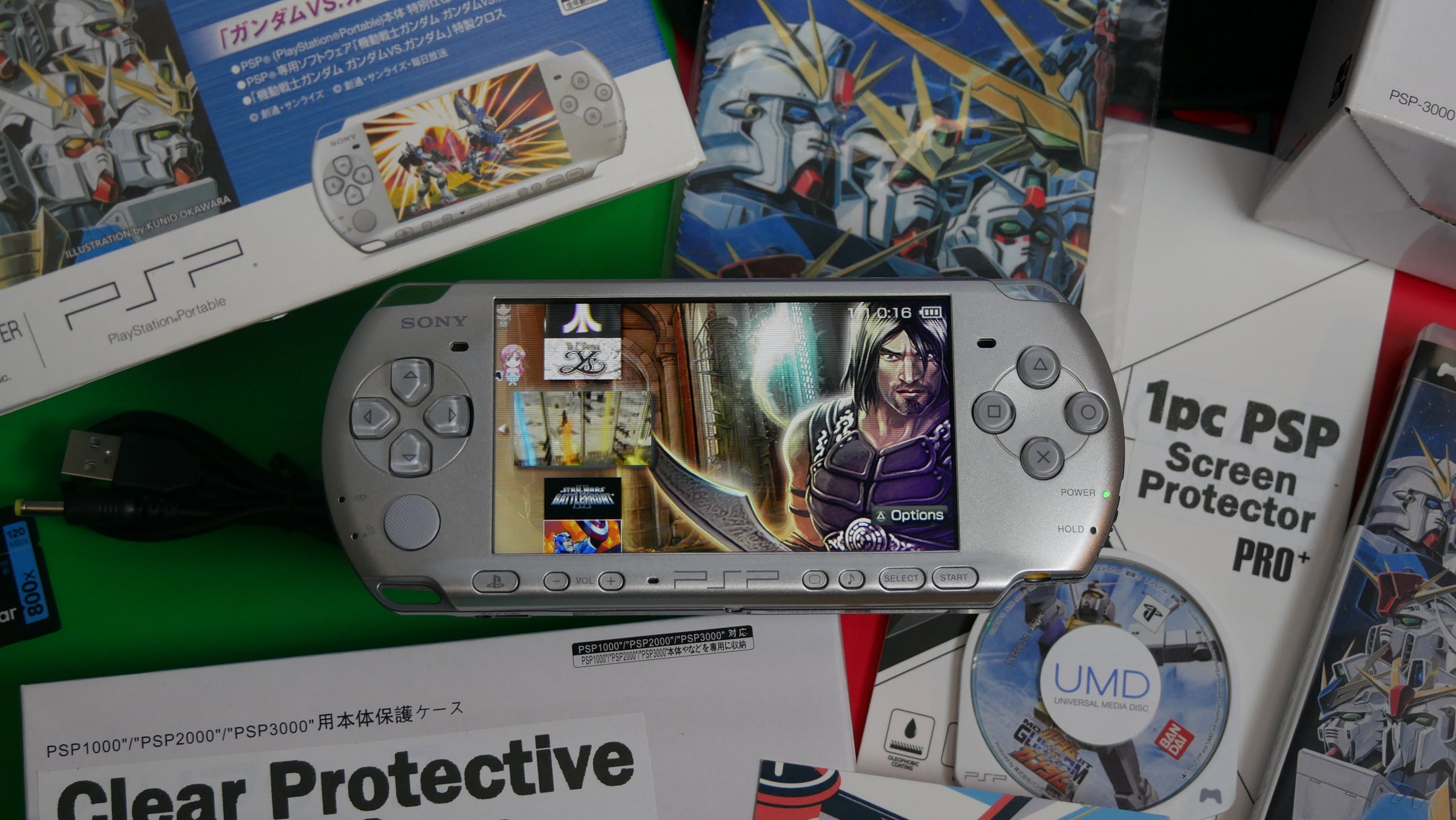 PSP-3000 ガンダムvsガンダム 付属品 箱付き  限定モデル PSP Gundam vs. Gundam Premium Pack limited from Japan silver