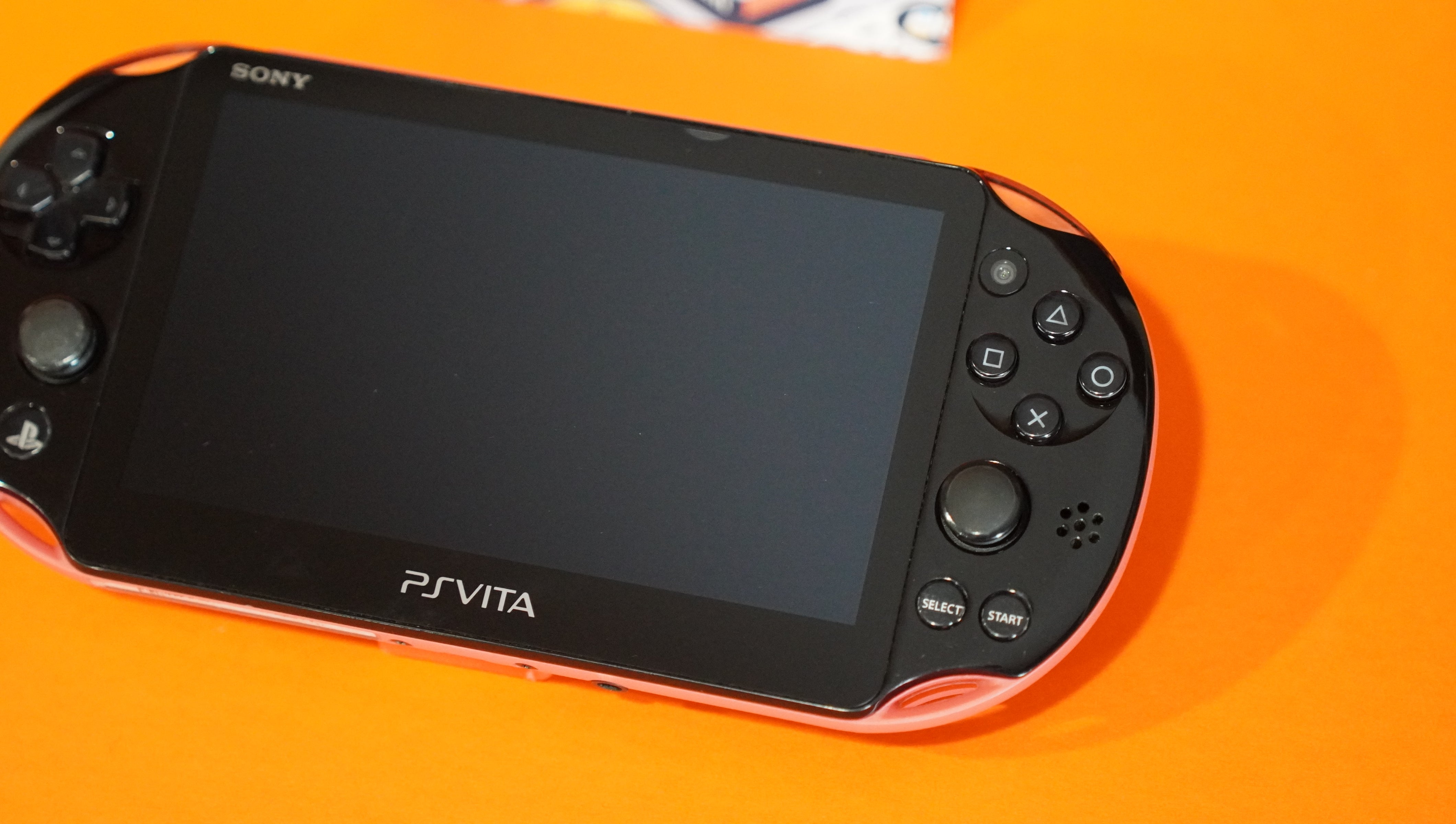 PlayStation 「PlayStation®Vita（PCH-2000シリーズ） Vita PCH-200 FF