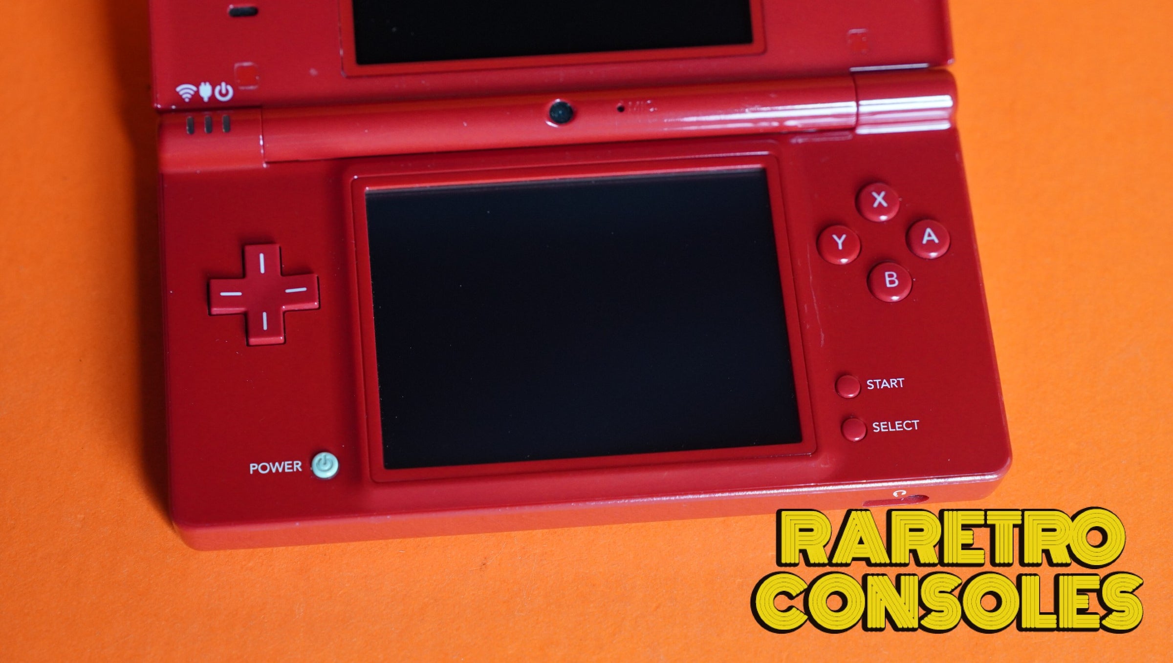 Nintendo DSi in Gloss Red | Raretro Consoles