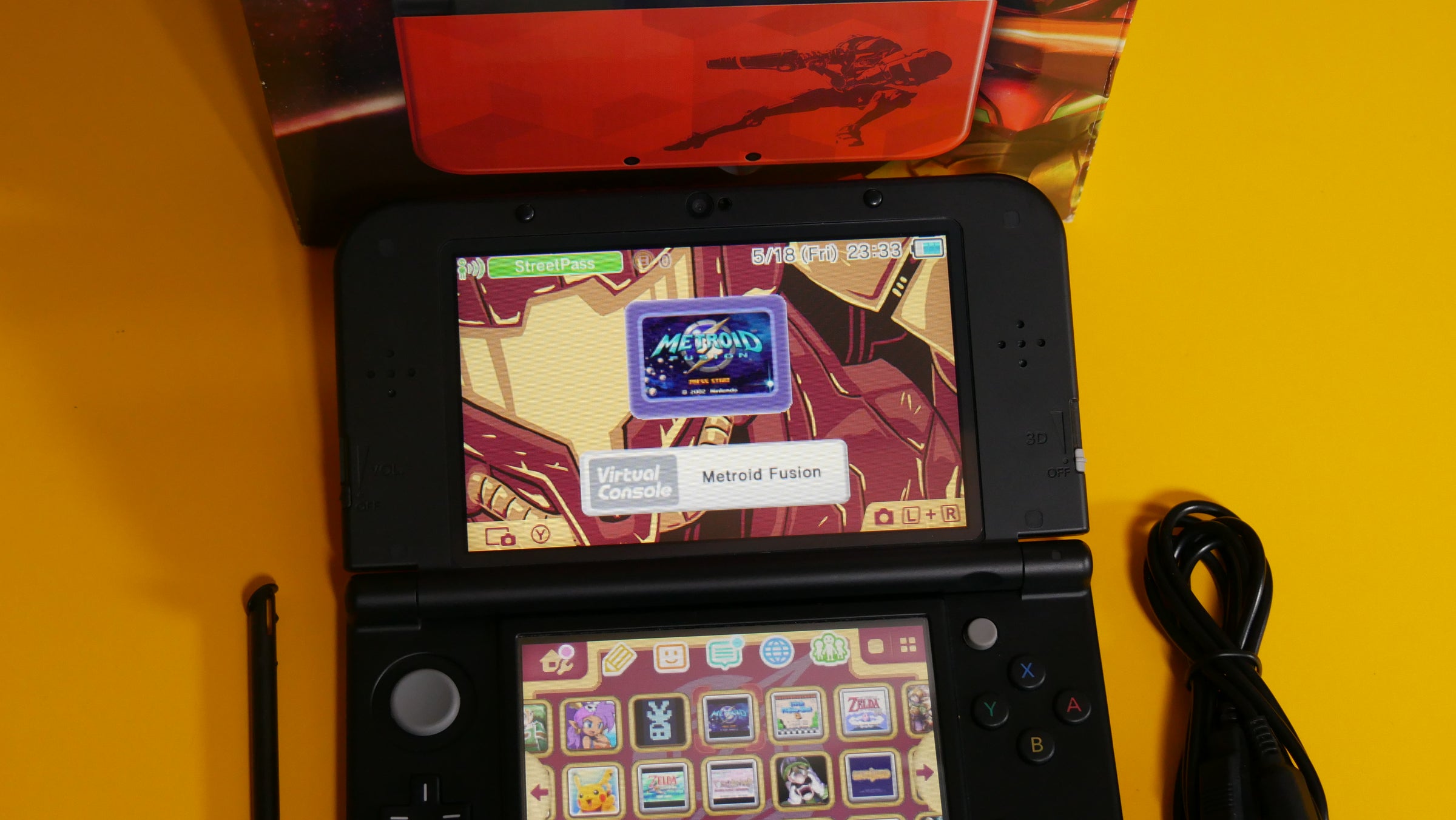 New Nintendo 3DS XL Metroid Samus Limited Edition With Box