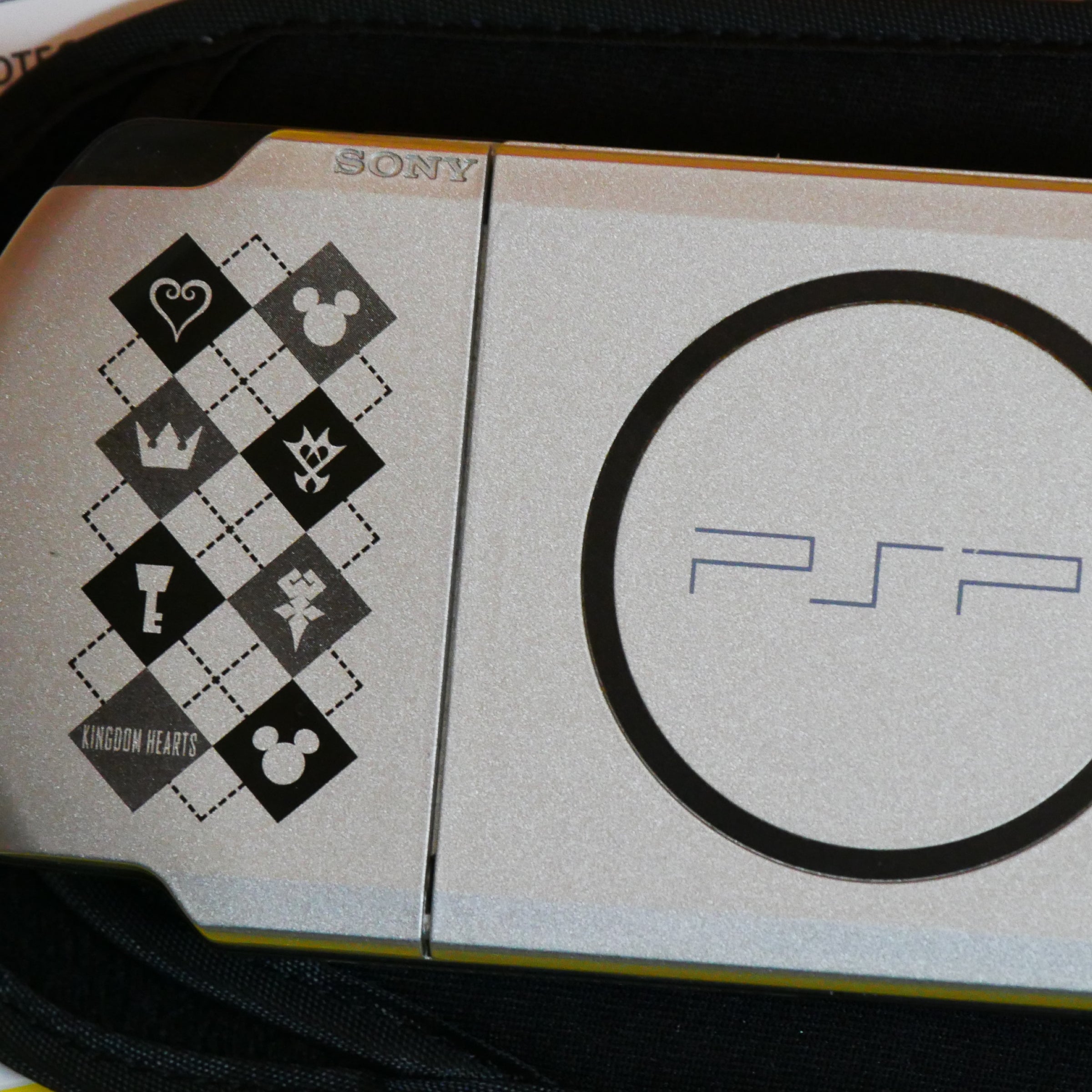 Sony PSP 3000 Kingdom Hearts Birth By Sleep Console