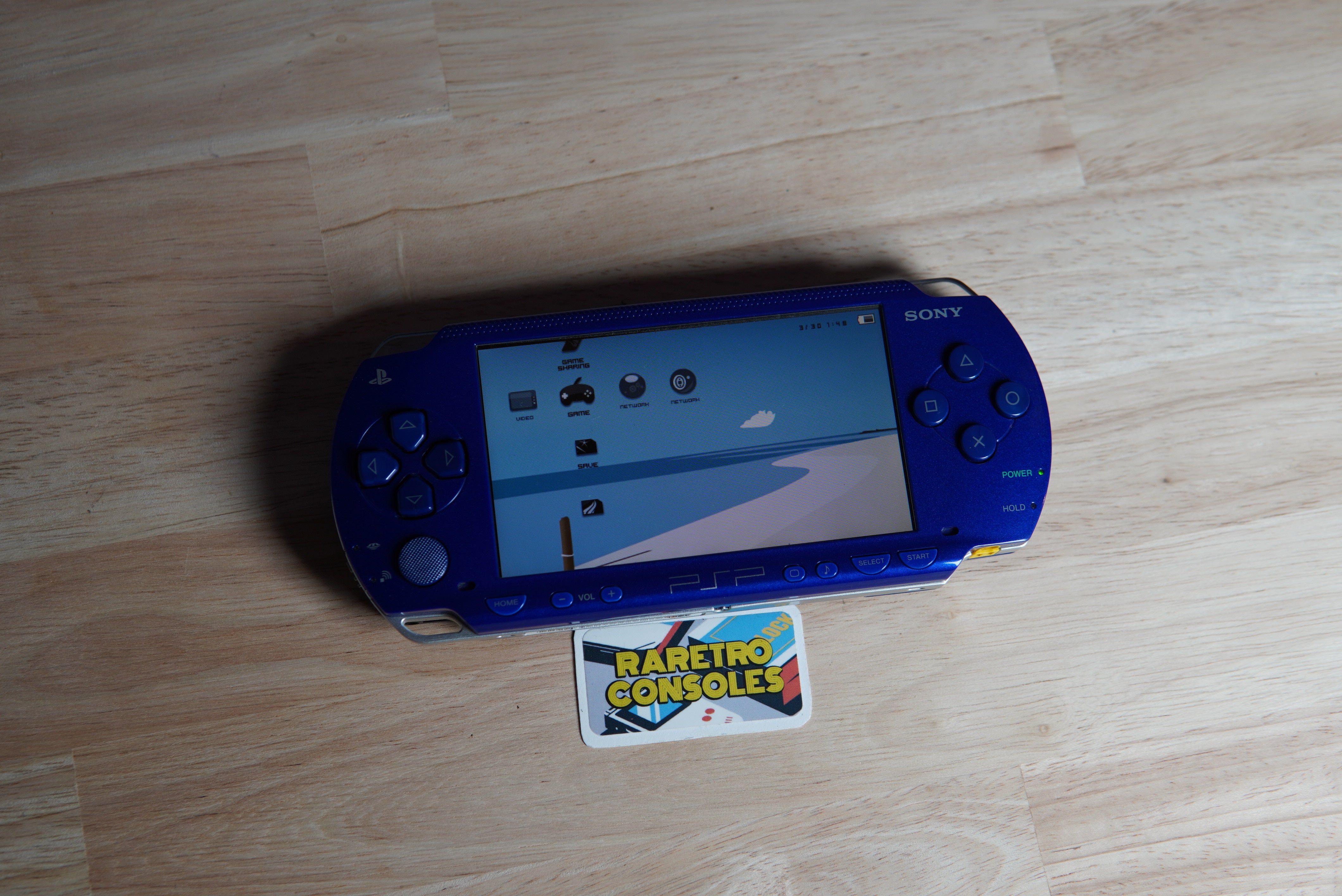 Sony PlaySation Portable PSP 1000 in Vibrant Blue | Raretro Consoles Sony PlaySation Portable PSP 1000 in Vibrant Blue | Raretro Consoles