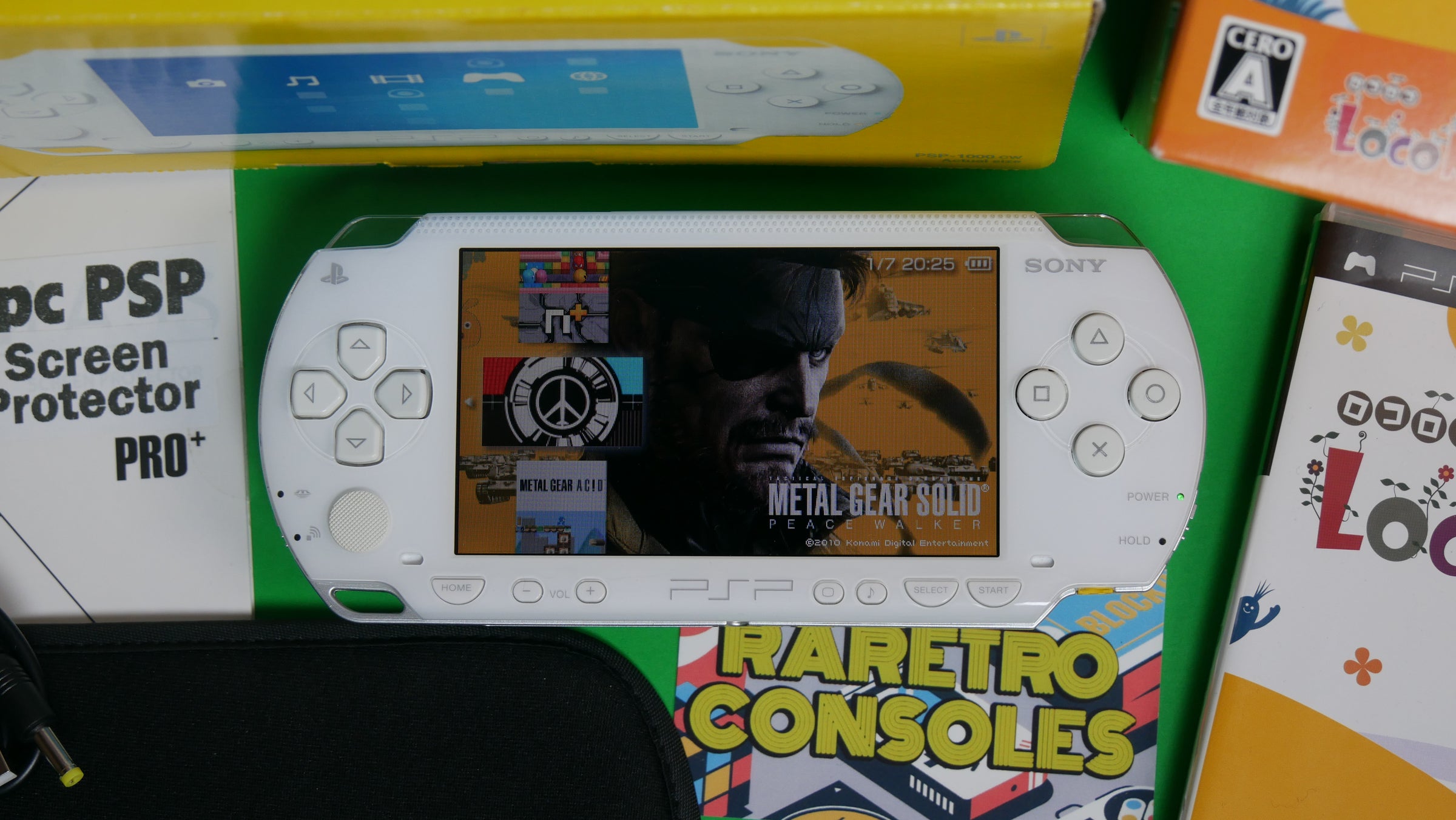 Sony PSP 1000 LocoRoco Bundle in Artic White With Box | Raretro