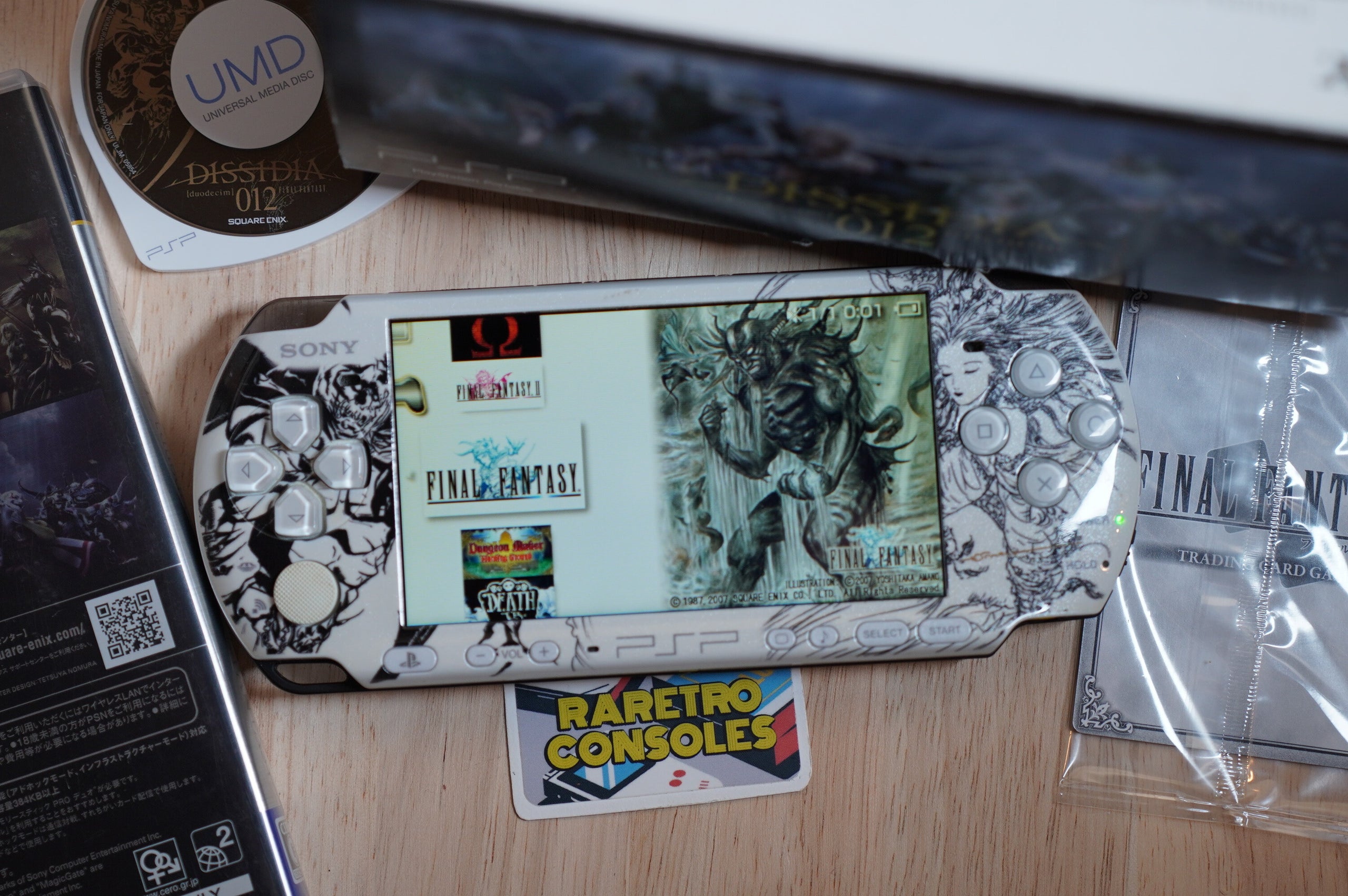 Sony PSP 3000 Dissidia 012: Duodecim Final Fantasy Chaos & Cosmos Limited  Edition Pearl White