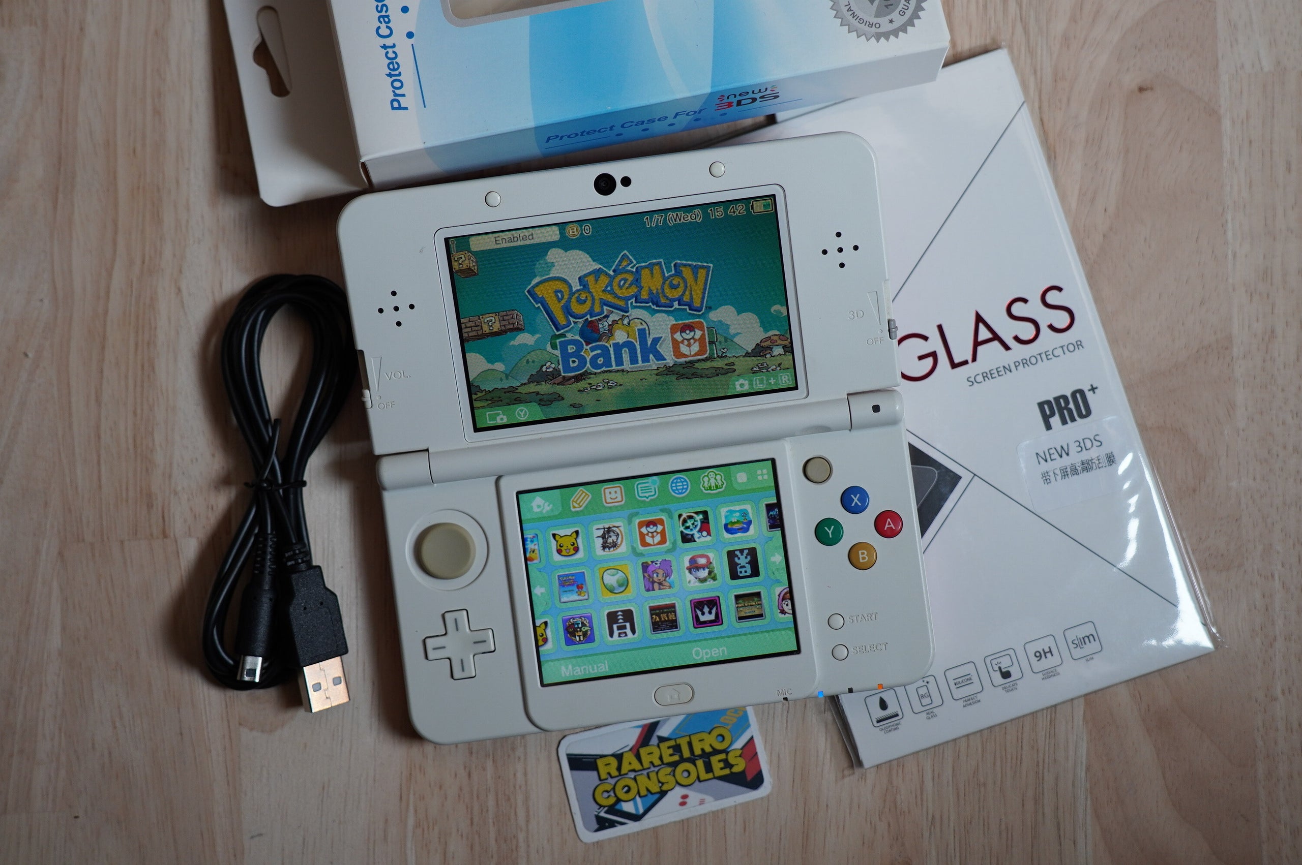 Nintendo outlet 3DS in White